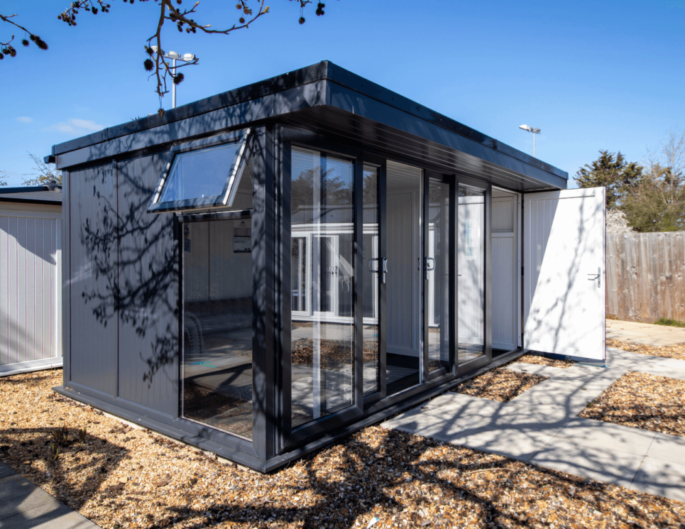 Modern Garden Room